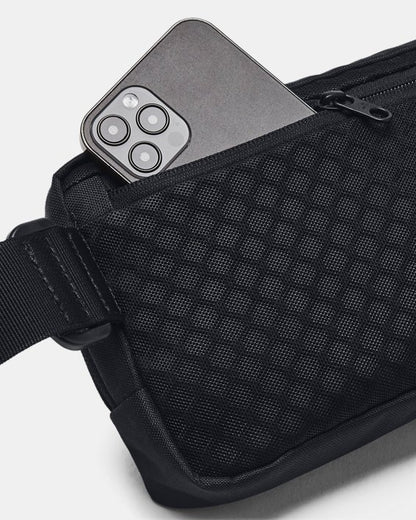UA Essential Waist Bag Crossbody