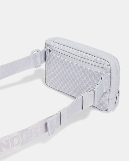UA Essential Waist Bag Crossbody