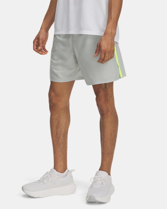 UA Launch Men's 7 Shorts